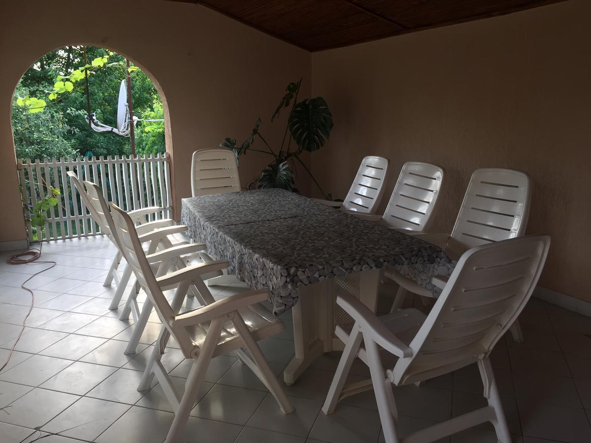 Private House Apartment Berehove  Luaran gambar